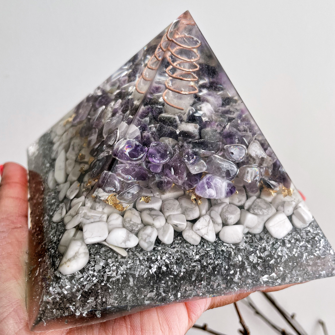 Gemstone Orgone Pyramid - Amethyst, Howlite and Clear Quartz