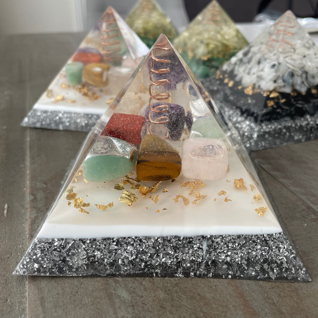Gemstone Orgone Pyramid -  8 Chakra Stone Set and Clear Quartz