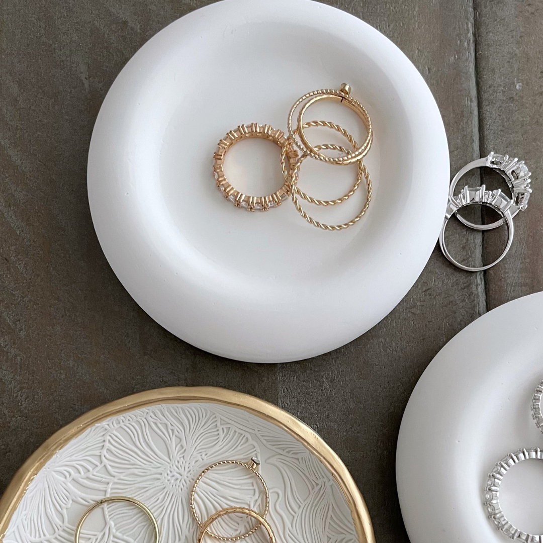 Ring tray online dish